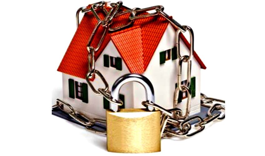 Gekeurde cilinder achter zwaar beslag bij een Zoetermeers huis